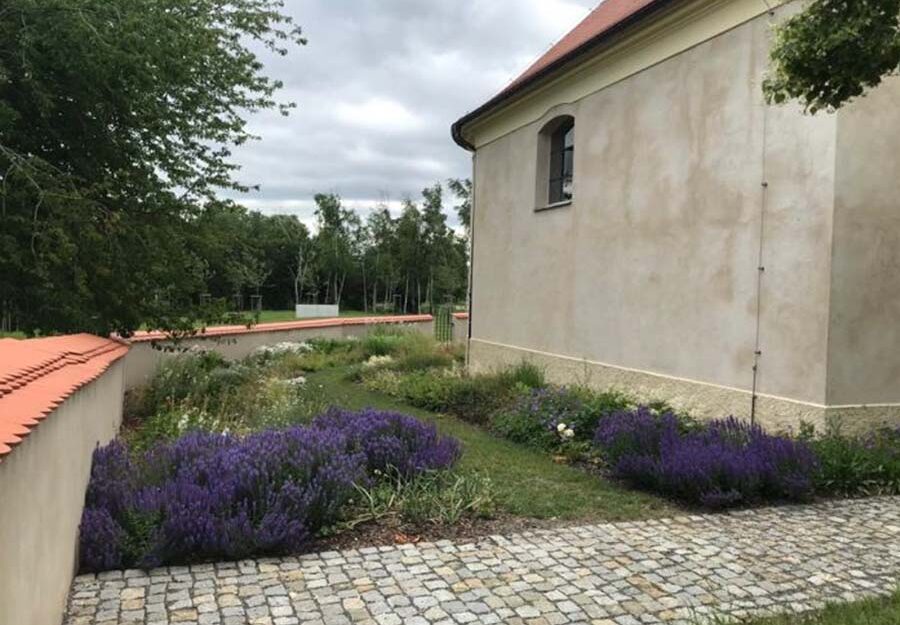 Zahrady se hřbitovem u kaple sv. Václava